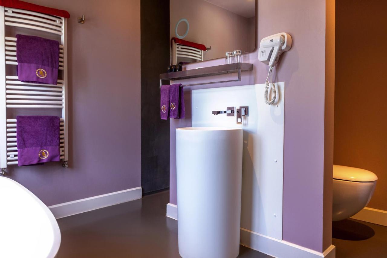 B&B Saint-Georges -Located In The City Centre Of Bruges- Exterior photo Bathroom